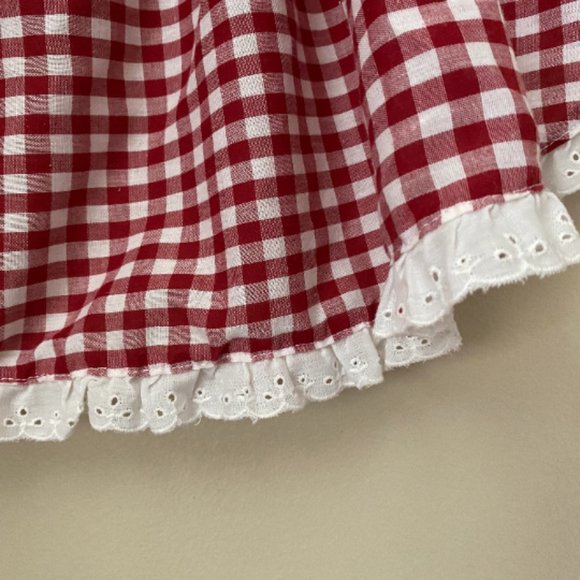 SOLD vintage apron red gingham eyelet trim1960s - Picture 4 of 4